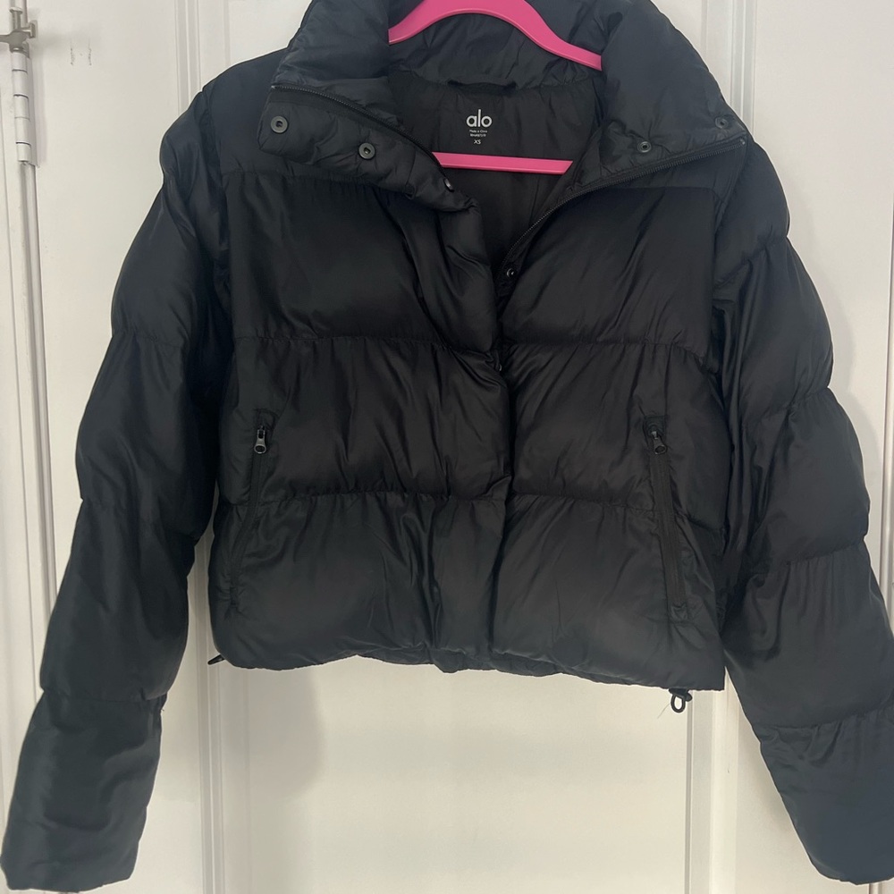 ALO Yoga Black Women's Puffer Jacket